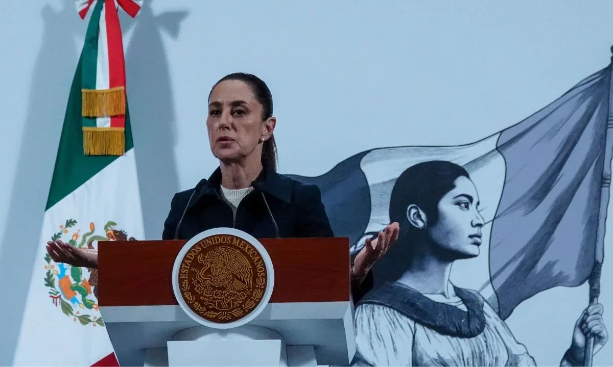 Respalda Sheinbaum trayectoria de Hugo López-Gatell