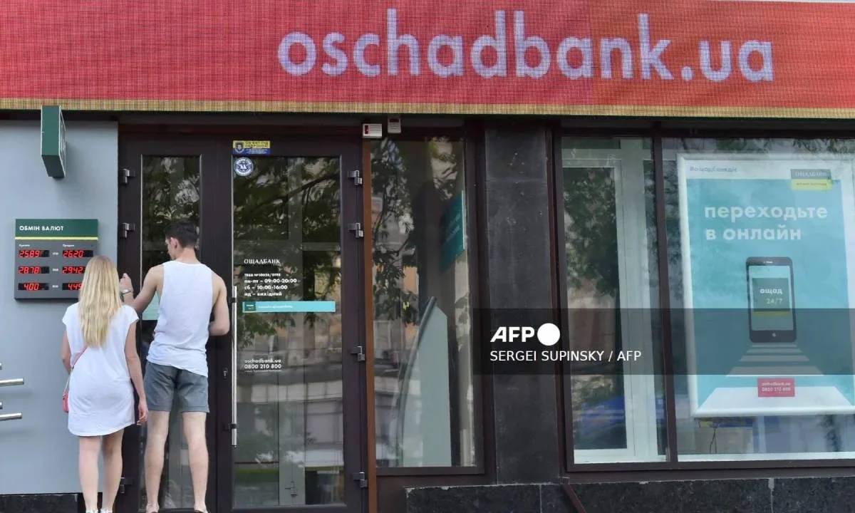 Condenan a Rusia a a pagar mil millones de dólares al banco ucraniano Oschadbank.