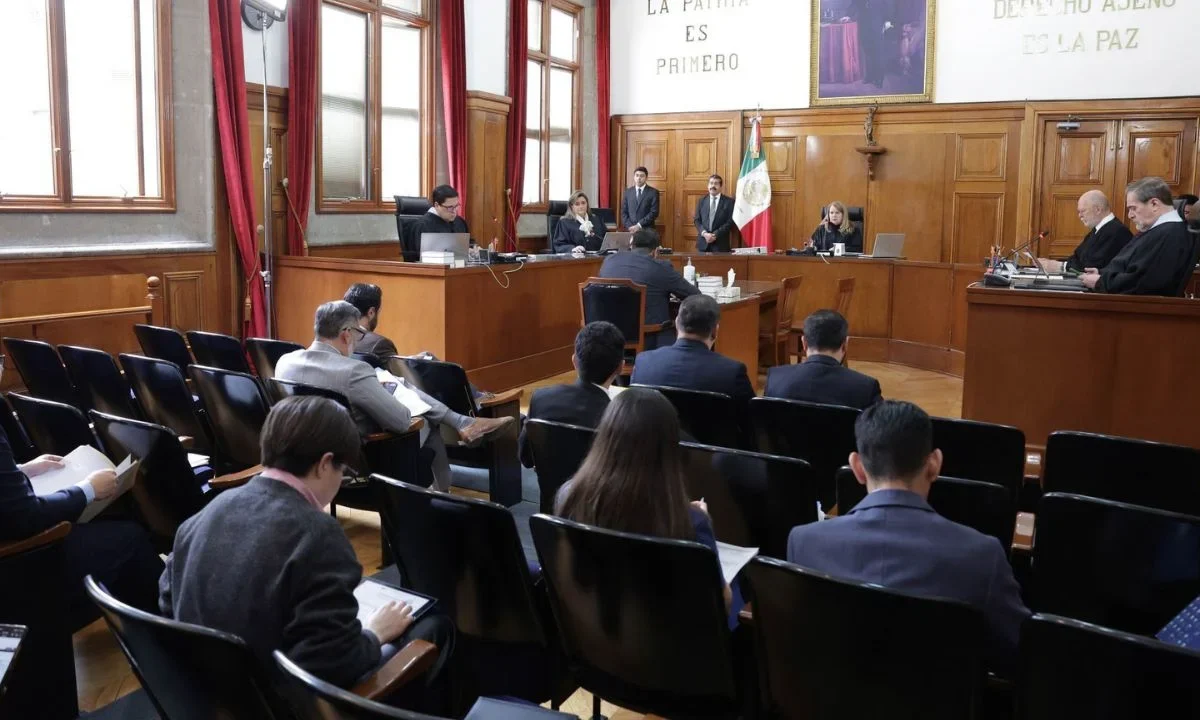 La Primera Sala de la SCJN enlista asunto sobre prisión preventiva para su sesión de despedida.