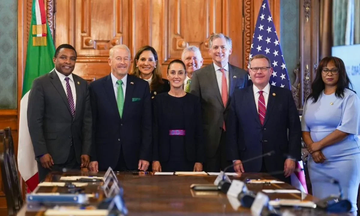Se reúne Sheinbaum con congresistas de EU