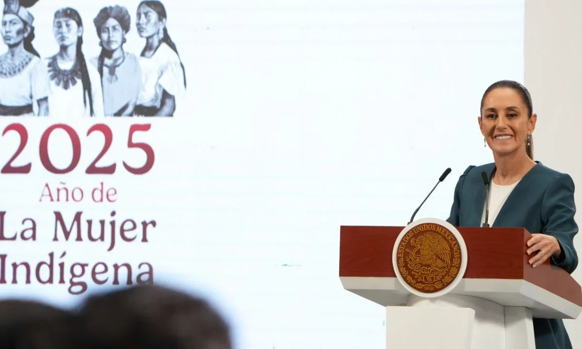 Claudia Sheinbaum aseguró que no existe riesgo de crisis financiera en México pues Hacienda ha actuado de manera muy responsable.
