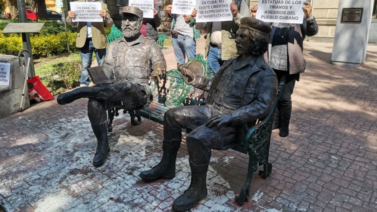 Pese a que la demarcación justificó el retiro de las estatuas de Castro y El Che por no contar con permisos, Sheinbaum que fue mala decisión.