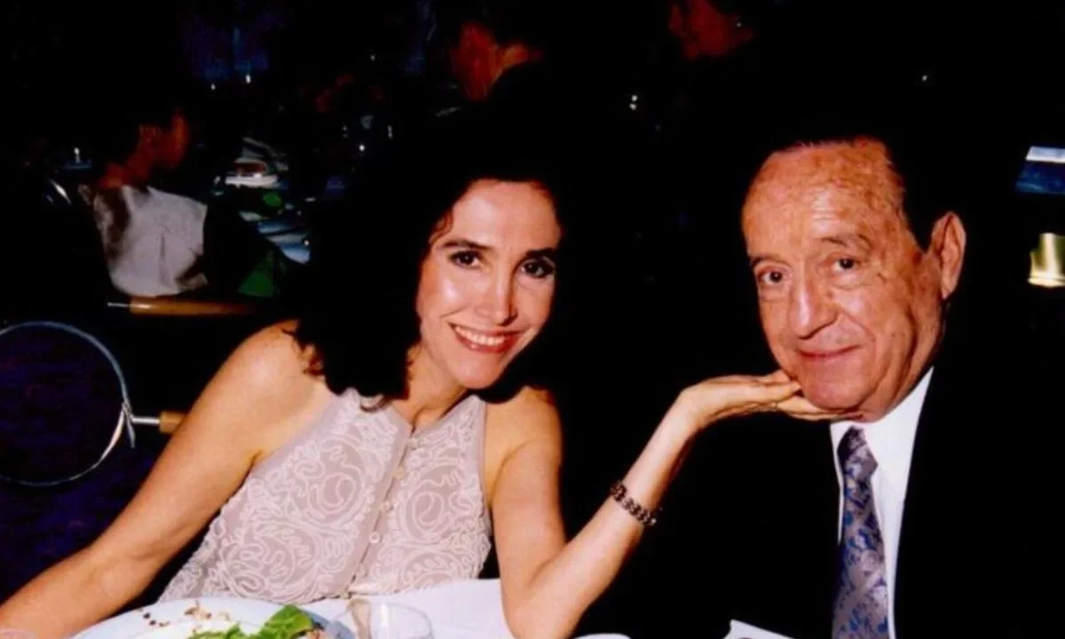 Reviven video de Florinda Meza pegándole a Chespirito