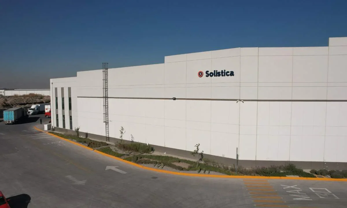 Con una inversión cercana a los 80 millones de dólares, la empresa mexicana Traxión concretó la adquisición de Solistica.