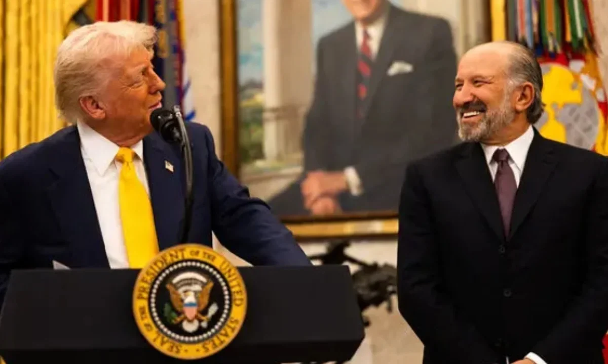 Howard Lutnick adelantó que Trump planea renegociar el T-MEC para repatriar empleos y reforzar controles fronterizos.