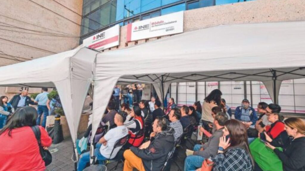 ¿Cuándo se vence el plazo para renovar la credencial del INE? - Cuando Se Vence El Plan De Mi Teléfono